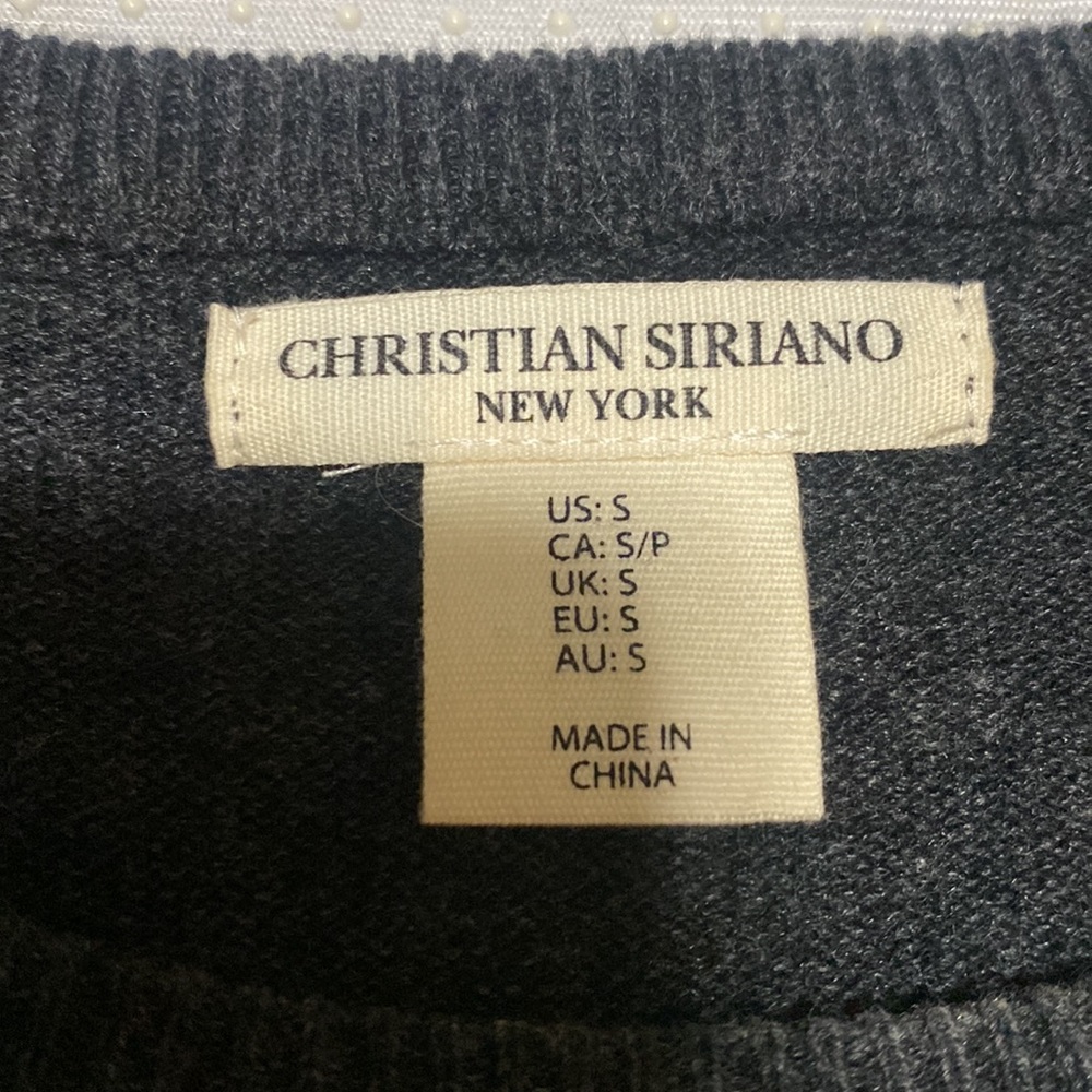 Striped gray sweater - Picture 4 of 7